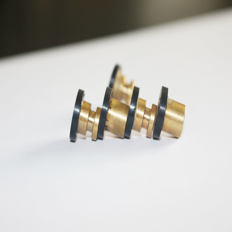 ผลิตภัณฑ์ยางรถยนต์ FKM Tri Clamp Gaskets กับ Screen Mesh และความแข็งตามความต้องการ