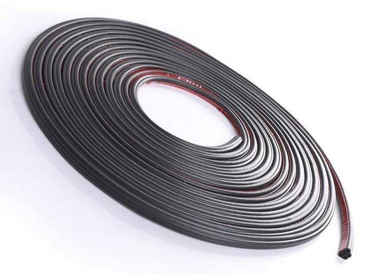 ขนาดที่กําหนดเอง D-Type EPDM Foam Adhesive Door Seal Strip ยางกันฝุ่นสําหรับประตูหน้าต่าง