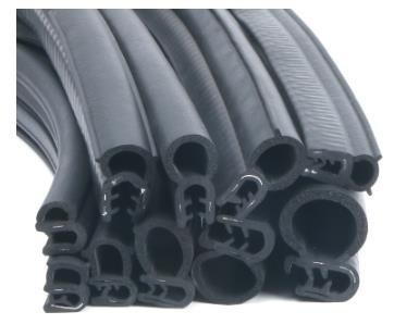 ขนาดที่กําหนดเอง D-Type EPDM Foam Adhesive Door Seal Strip ยางกันฝุ่นสําหรับประตูหน้าต่าง