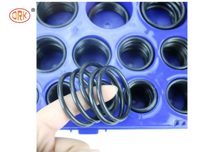 ความทนทานน้ํามันที่ดี สีดํา NBR 70 Shore A O-Ring Kit Box สําหรับเครื่องขุดกระบอกไฮดรอลิก