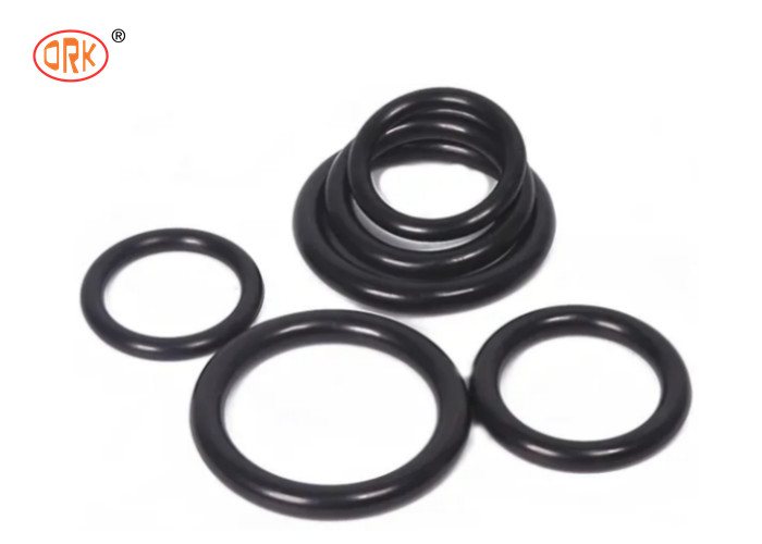 สีดํา 30-90 Shore A ระยะความแข็ง AS568 FKM O-Ring Fluorosilicone สําหรับส่วนของเครน