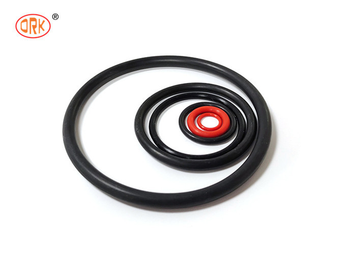 สีแดง สีดํา สีที่กําหนดเอง EPDM ประเภทของยาง O-Ring วัสดุ Seal สําหรับการใช้งานความดันสูง