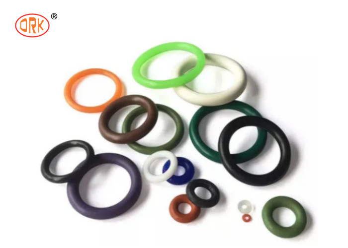 สี อุปกรณ์กันความร้อนดี ประเภทที่กําหนดเองของยาง VMQ ขนาดวงแหวน O สําหรับยางรถยนต์