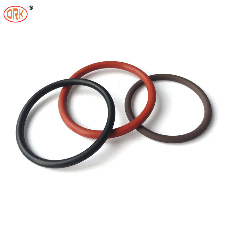 NBR 90 Shore AEM พั๊มยาง Seal O Ring สีที่กําหนดเอง EPDM FKM Elastomer