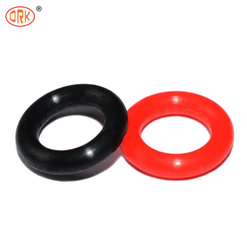 สีดํา สีแดง นุ่ม O แหวน ความต้านทานต่อการกัดกรอง อุณหภูมิ Neoprene CR ยางท่อ