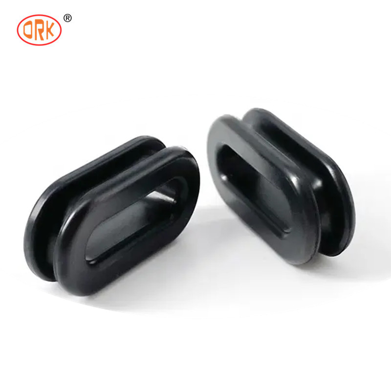 สีดํา CR รถยนต์ยาง Seal Neoprene Grommet ยาง Seal สําหรับสายเชื่อม